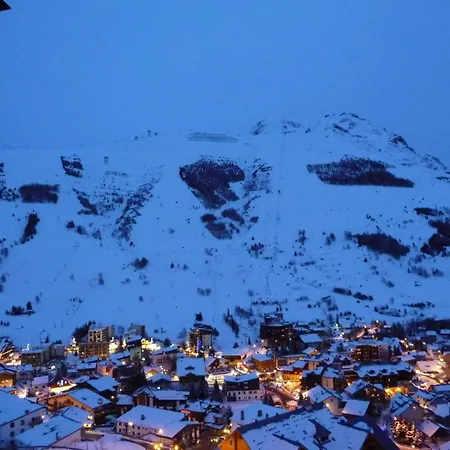 Family In Northern Alps Apartment *